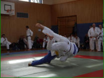 Alex wirft Jens Masthoff in Auma